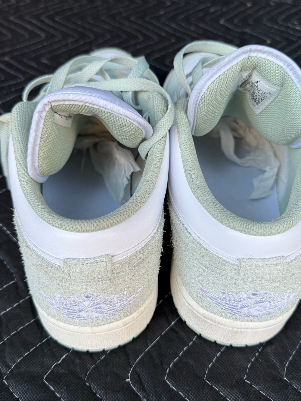 Nike Air Jordan 1 Low SE - Seafoam Green - Picture 3 of 5
